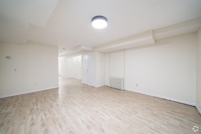 Building Photo - 1205 Bloomfield St Unit B Rental
