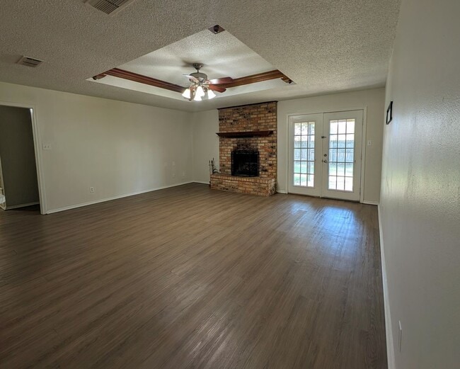 Photo - 3008 Brittney Ln