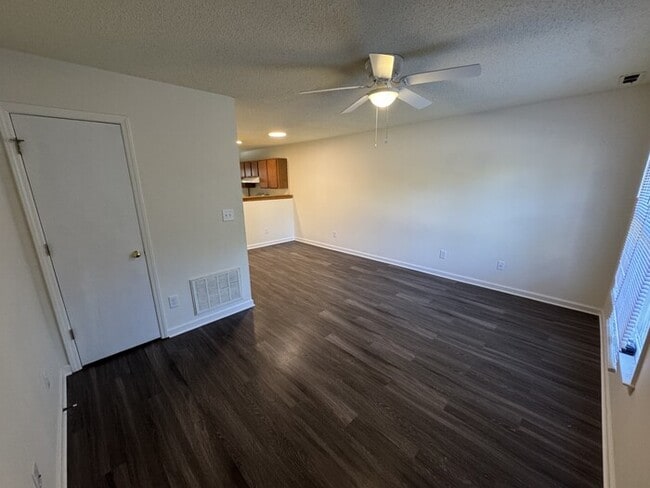 Photo - 2 bed 1.5 Bath