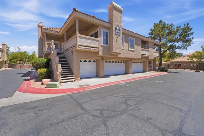 Building Photo - 5125 W Reno Ave