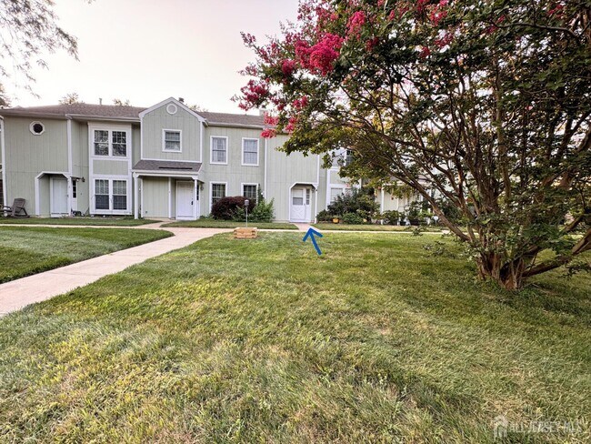 Photo - 4 Pond View Dr