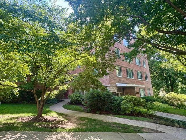 Building Photo - 4100 W ST NW-509 St Rental