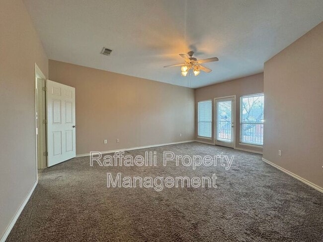 Photo - 6 Fernwood Dr Unit B
