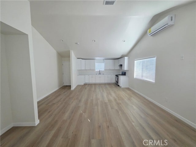 Photo - 7317 Ensign Ave