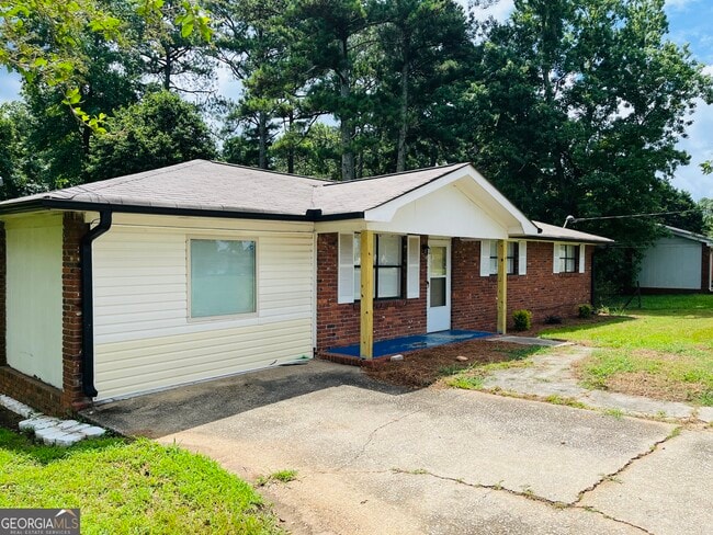Photo - 2270 Pope Rd