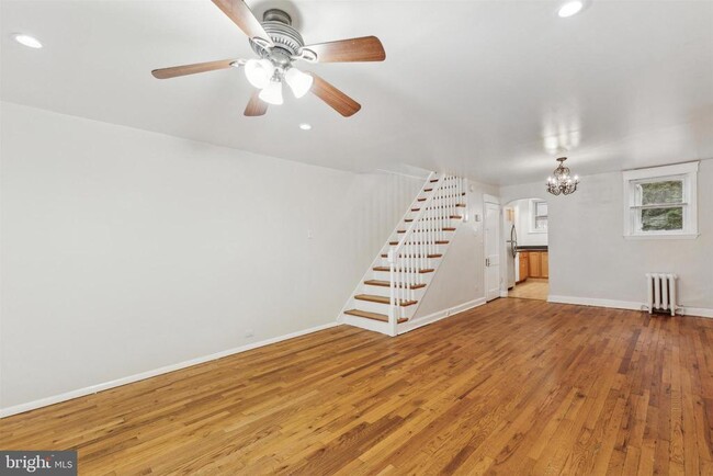 Photo - 308 Iona Ave Townhome