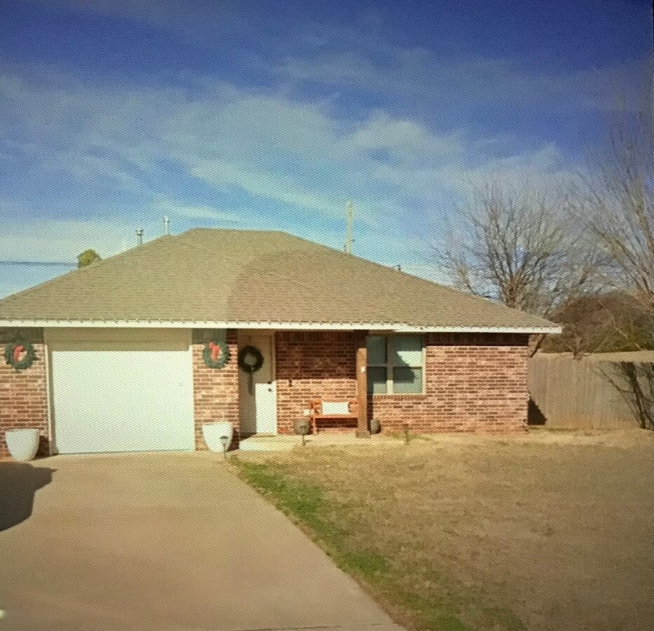 Photo - 501 W Taylor St