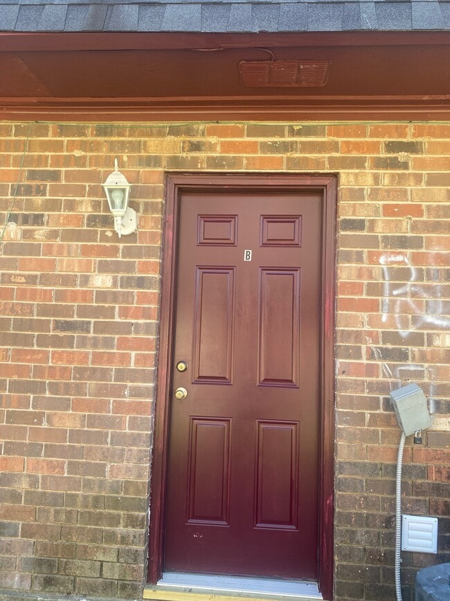 Photo - 103 Barracks St