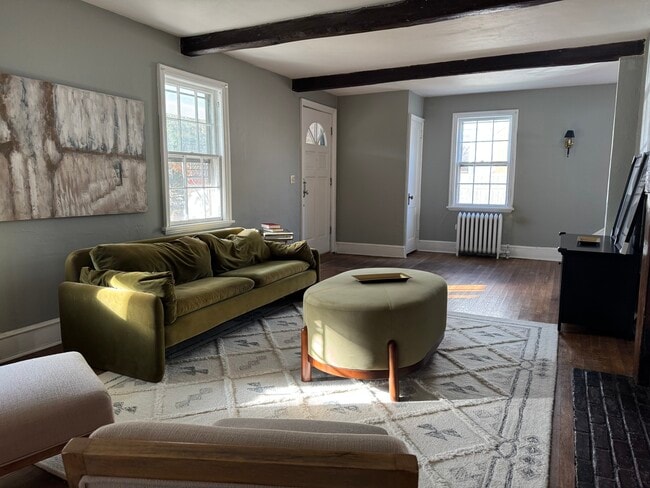 Photo - 15 W Parish Rd