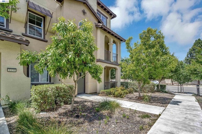 1139 Genco Terrace