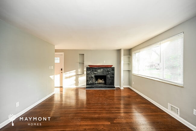 Photo - 7 Sycamore Dr