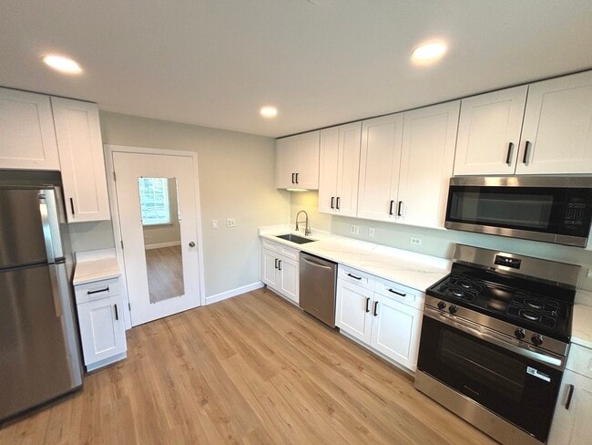 2114 Southwind Cir