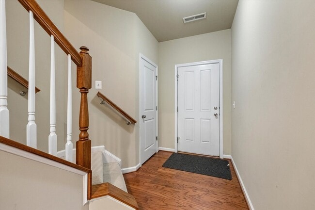 Photo - 3-Level Townhome in Woodstream!