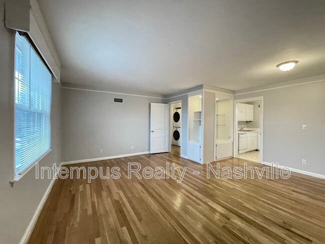 Building Photo - 3310 Long Blvd Unit Apt B7