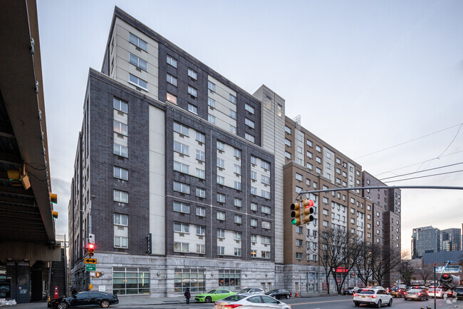 Photo - Bruckner by the Bridge Apartments