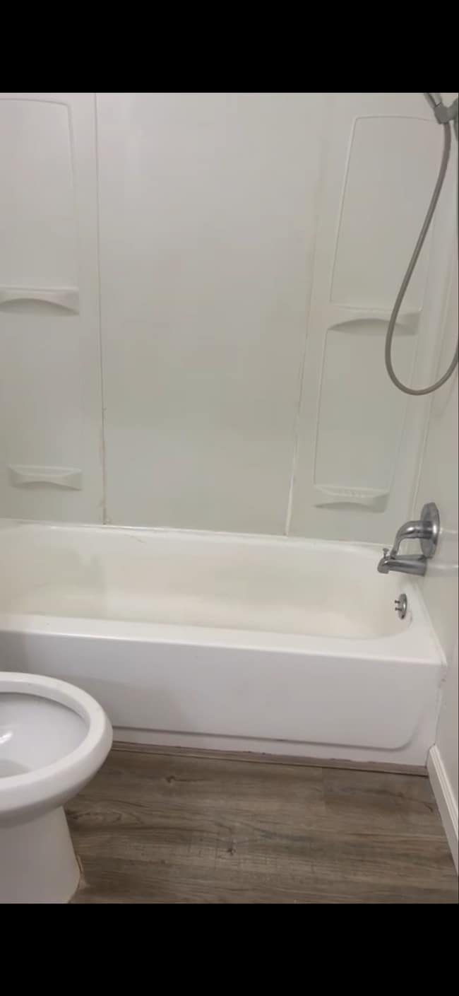 Photo - 1145 Olive Tree Ln Unit B