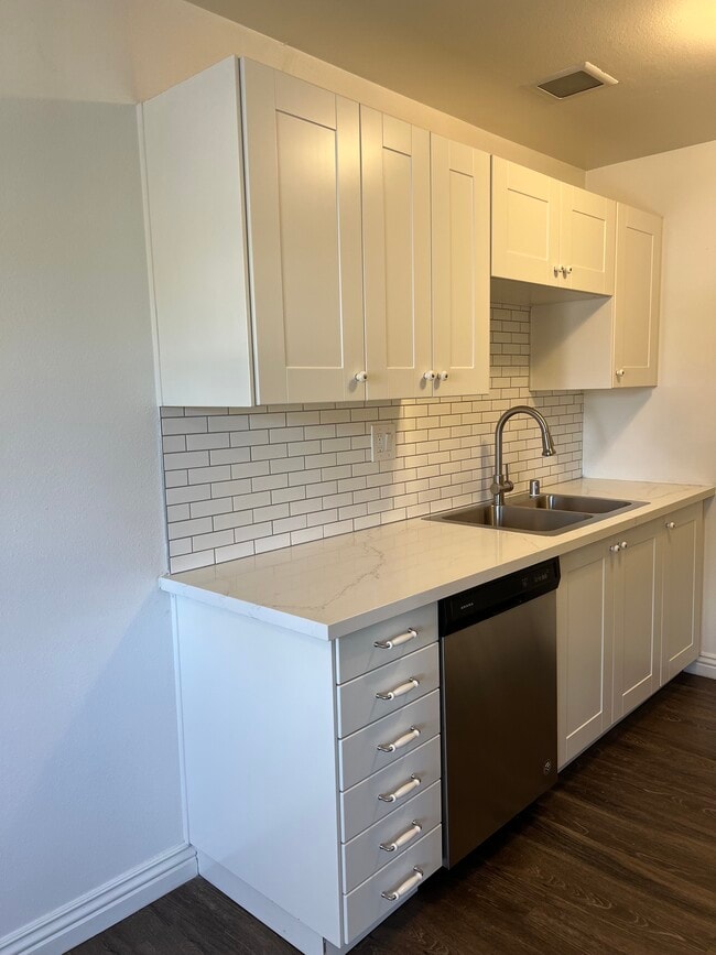 newly remodeled kitchen - 6640 Simpson Ave Apartments Unit number 5