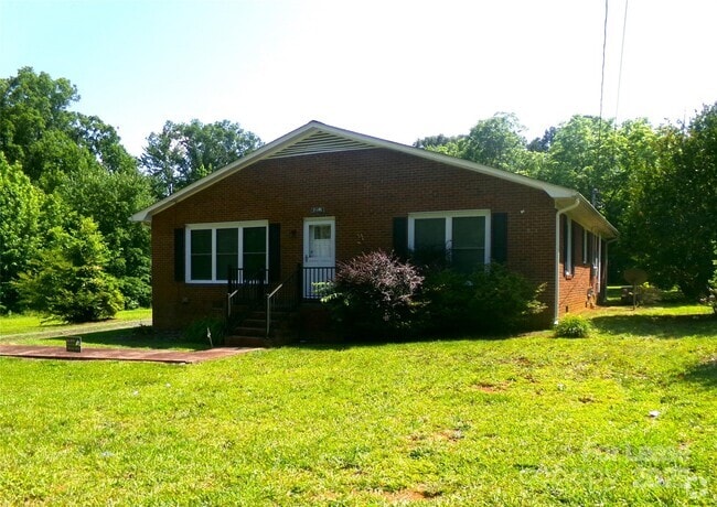 Building Photo - 40119 NC-740 Rental