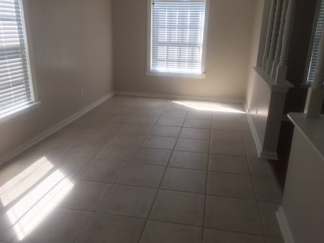 Photo - 3/2 Large Bonus Room