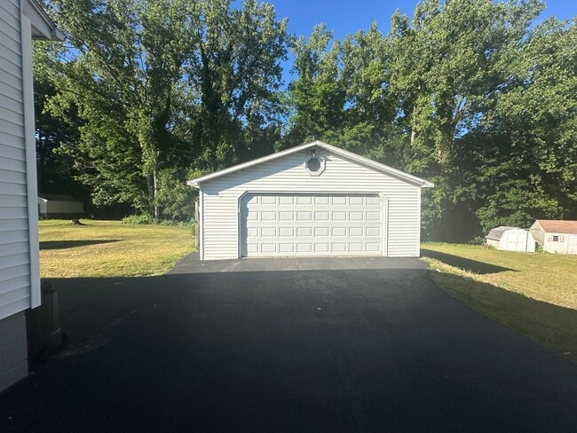 Photo - 13 Tice Rd