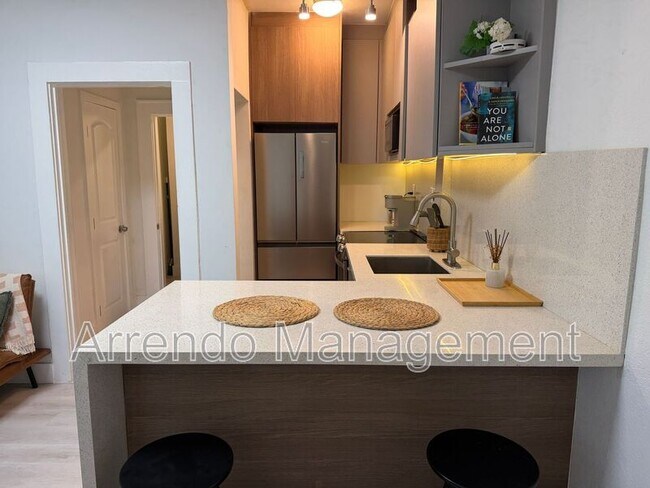 Photo - 126 Mendoza Ave