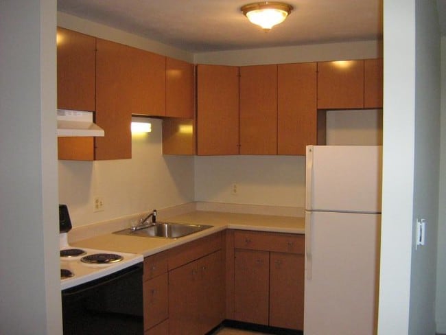 Building Photo - 110 Main St Unit 130
