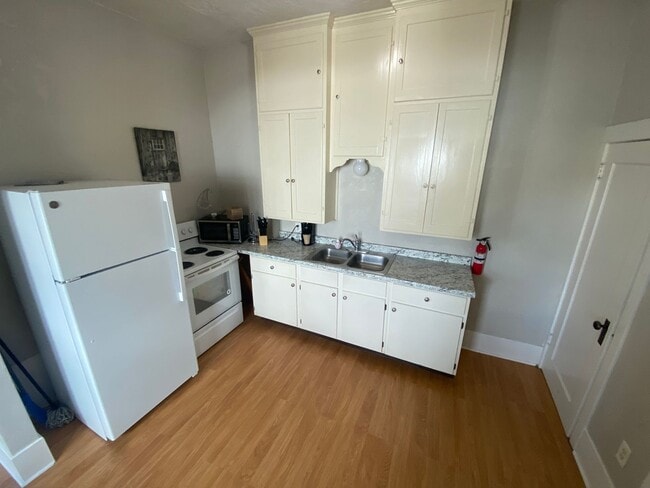 Photo - Helmich Duplex Unit 214