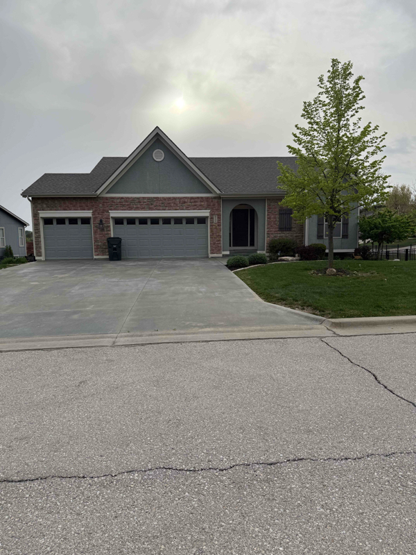 Photo - 2112 Cove Ct House