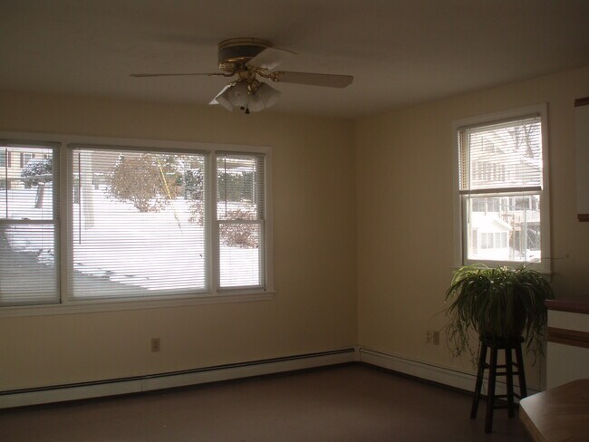 Livingroom/Kitchen - 5 Norton Way Unit Lakefront 1 Bdr. Apt.