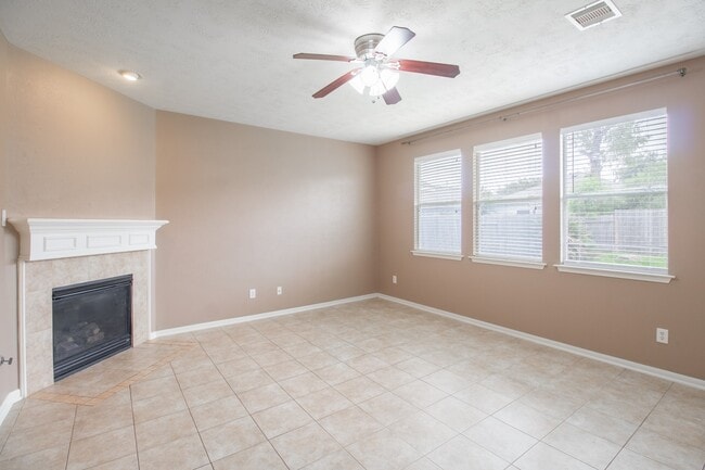 Photo - 6126 Menor Crest Dr