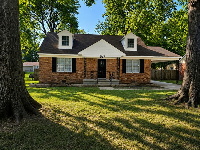 Building Photo - 3463 Bowman Ave