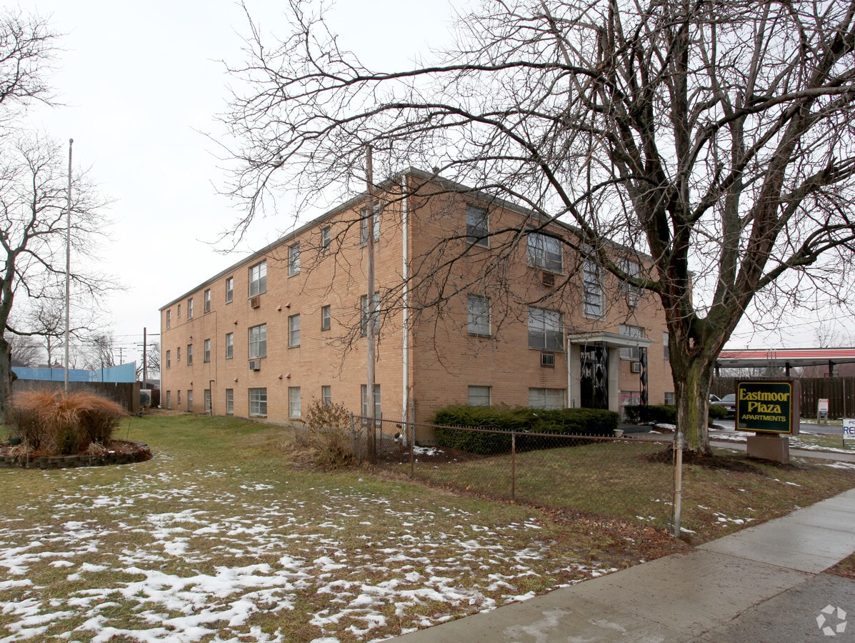 Photo - Eastmoor Plaza