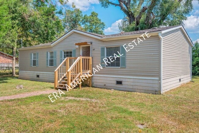 Photo - 189 Benjamin St