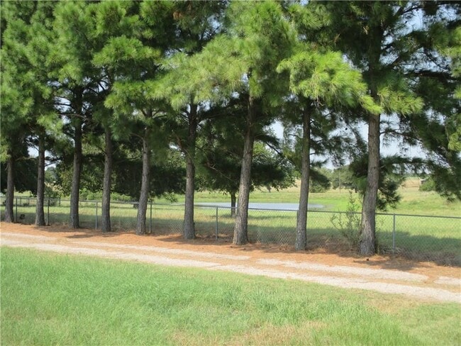 Photo - 215 Monkey Rd