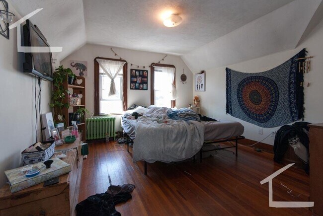 Photo - 71 Hobart St