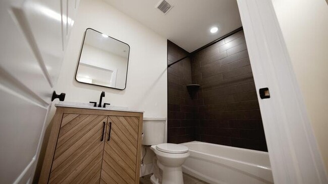 Photo - 6832 Ridge Ave