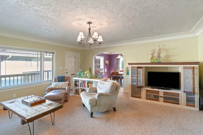 Photo - 7334 S Virginia Ave