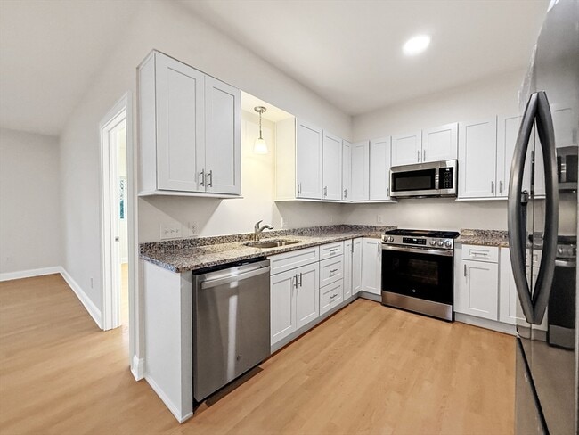 Photo - 10 Franklin Ave Unit 300