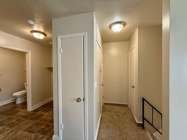 Photo - 2424 W Savannah St Unit 1