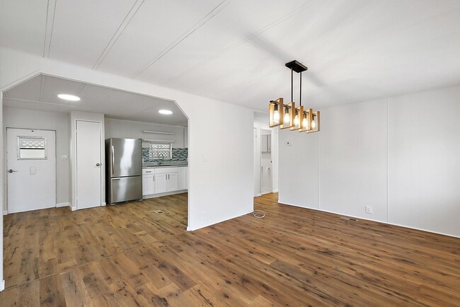 Photo - 123 Camellia Dr