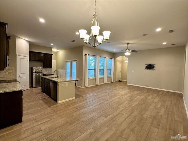 Photo - 10 Escondido Pass