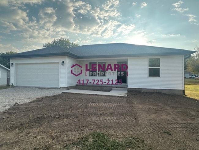 Building Photo - Brand New 3 Bedroom Home!