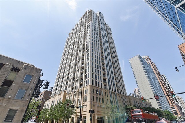 Building Photo - 1234/1250 S Michigan Ave Rental