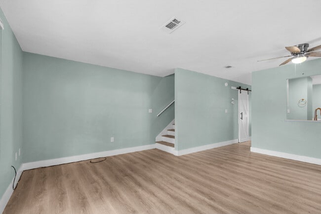 Building Photo - 3 Deal Ave NW Rental