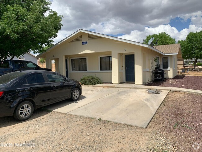 Building Photo - 4580 N Agua Fria Dr Unit C Rental