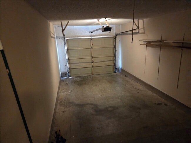 Photo - 8111 Baywood Dr Unidad A