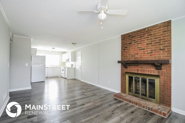 Photo - 308 Cheltenham Dr