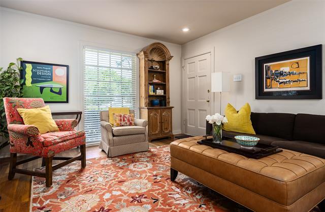 Photo - 5122 W Amherst Ave