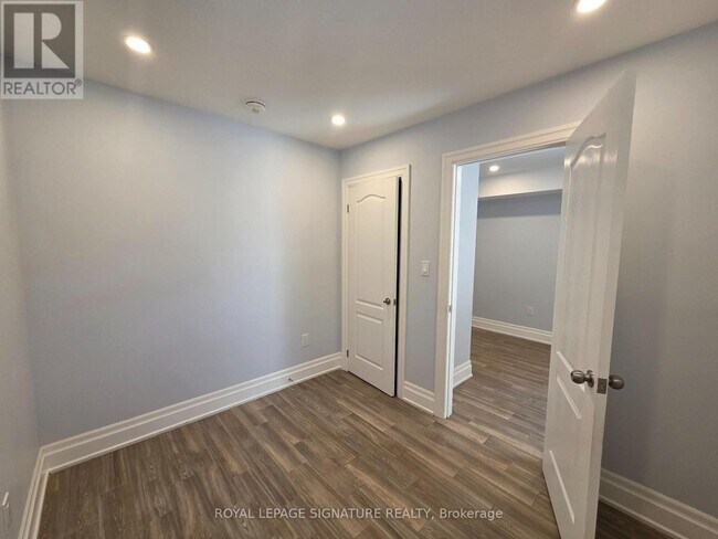 Photo - 33 Ingleside Dr