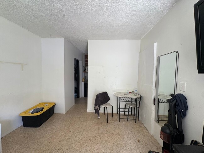 Photo - 1822 Cleveland St Unit 1